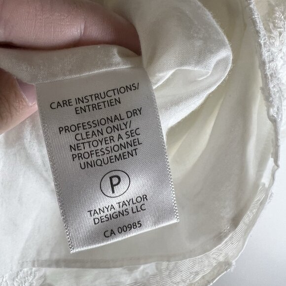 TANYA TAYLOR Top Womens 6 White Sleeveless Wrap Shirt Tie Embroidered Floral - Picture 5 of 9